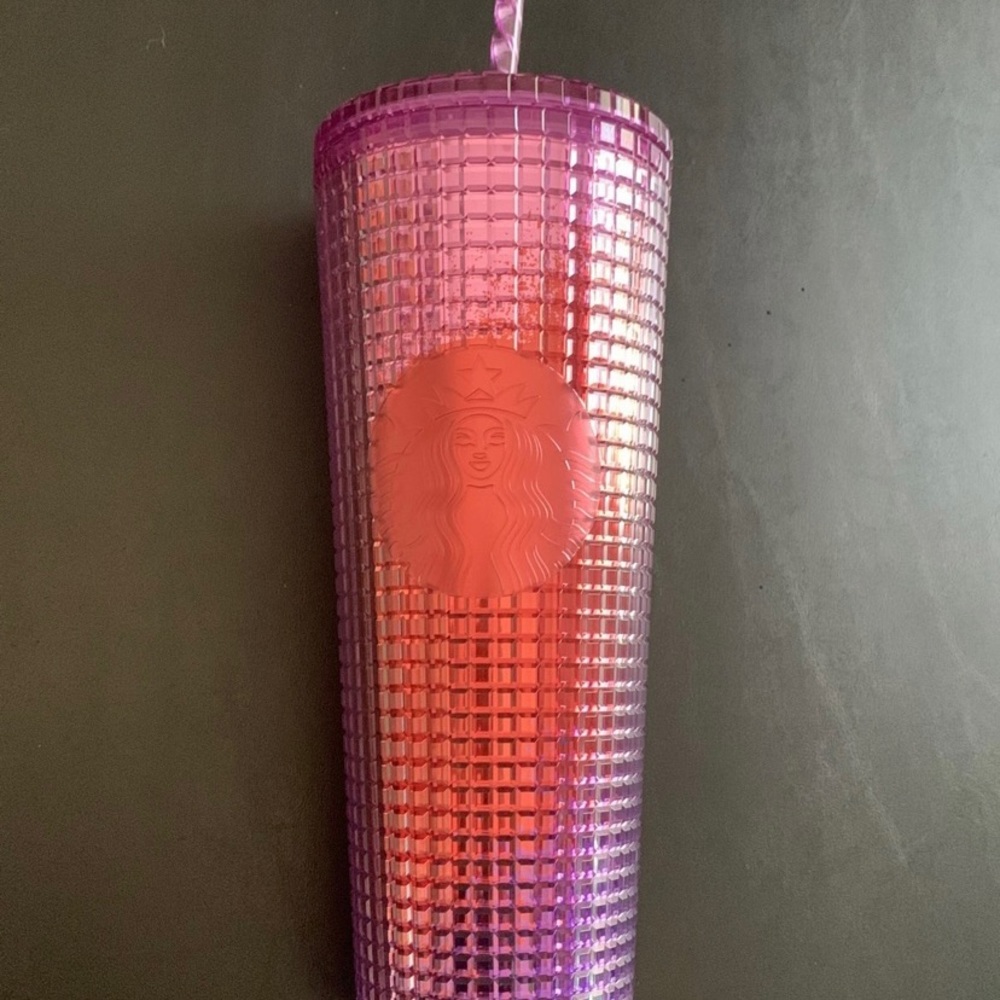 Starbucks 24 oz Tumbler Grid Venti red and purple